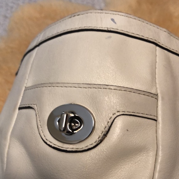 Coach leather bag - Picture 8 of 8